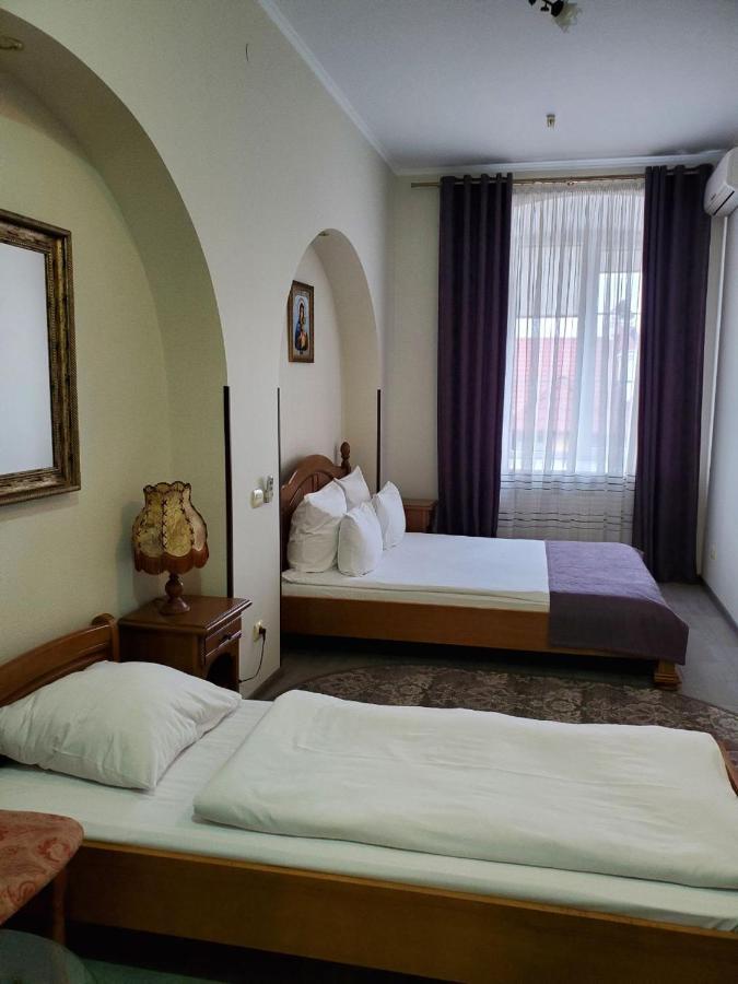 Hetman Hotel *